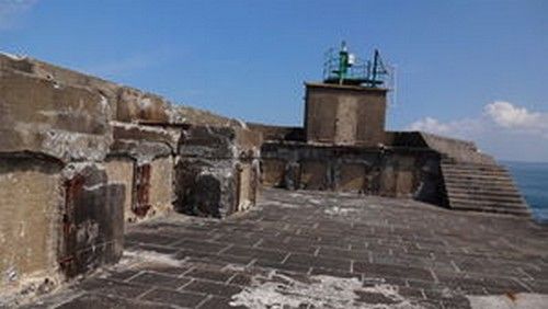 300px-Querqueville-digue5