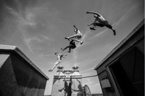 "D'en bas personne ne nous voit !" ZENZEL