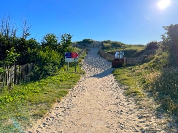  MONTMARTIN SUR MER, SA PLAGE PAR SYLVIANE Suite 01